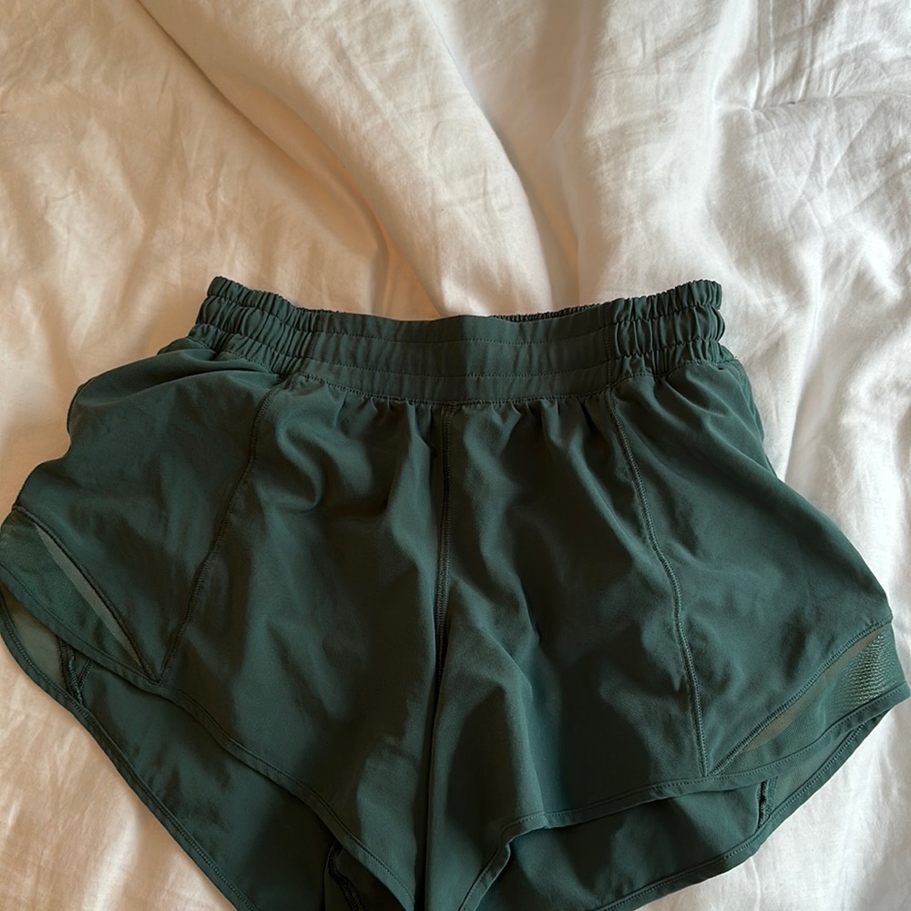 lululemon hotty hot shorts